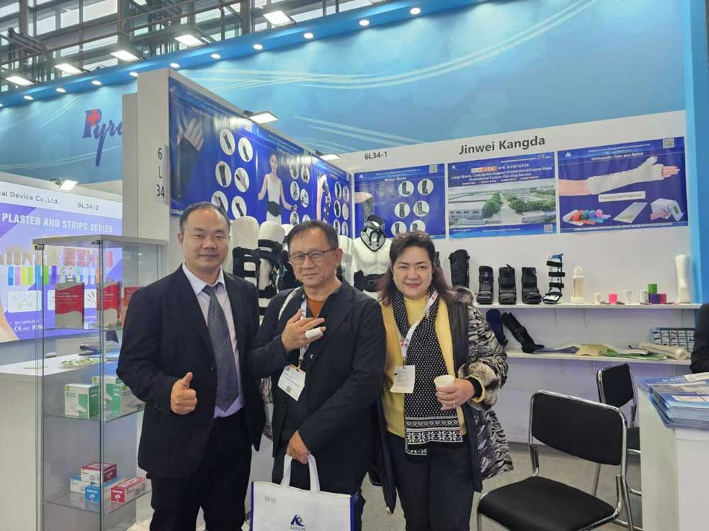 Jinwei-Kangda-participated-in-the-2024-MEDICA-International-Medical-Exhibition-in-Germany1.jpg