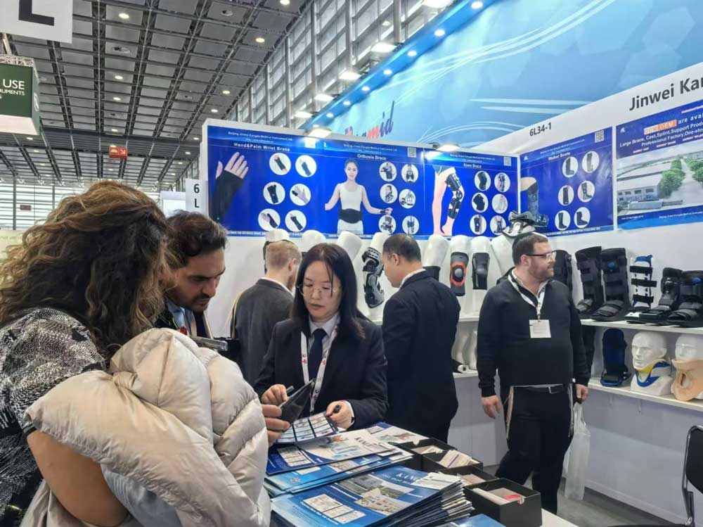 Jinwei-Kangda-participated-in-the-2024-MEDICA-International-Medical-Exhibition-in-Germany3.jpg
