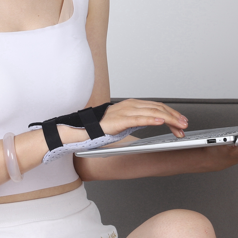 Thermoplastic Thumb Brace (1).JPG